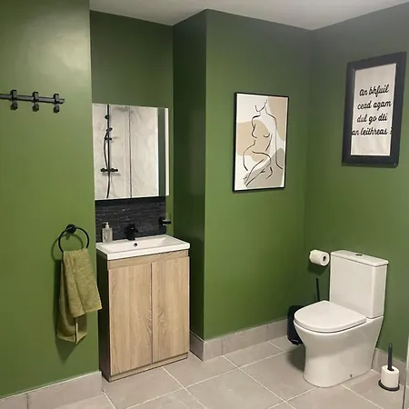 An Teach Glas Semesterbostad *