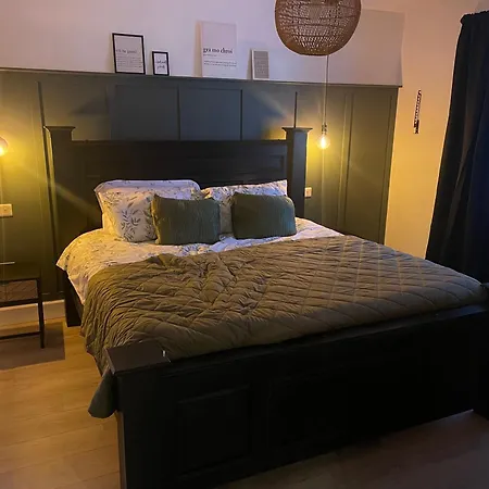 An Teach Glas Bunbeg